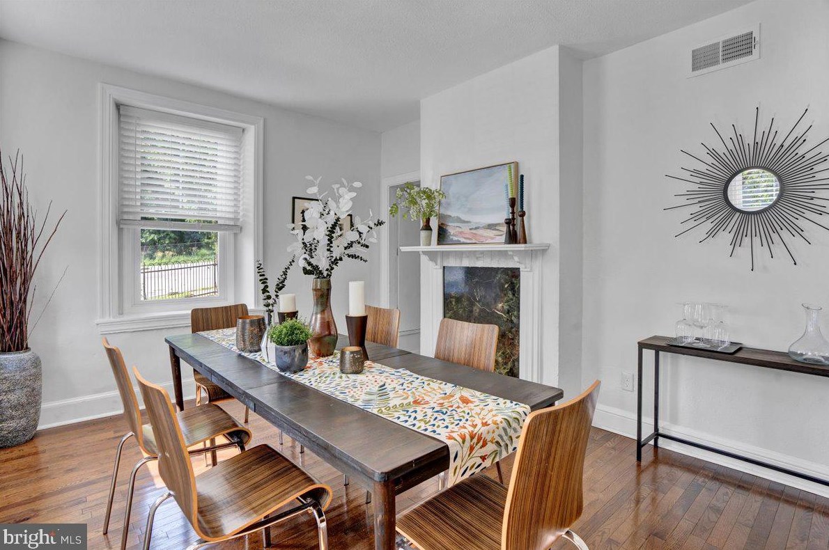 5545 Morton St, Philadelphia PA 19144-1330 exterior