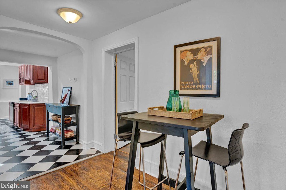 5545 Morton St, Philadelphia PA 19144-1330 exterior