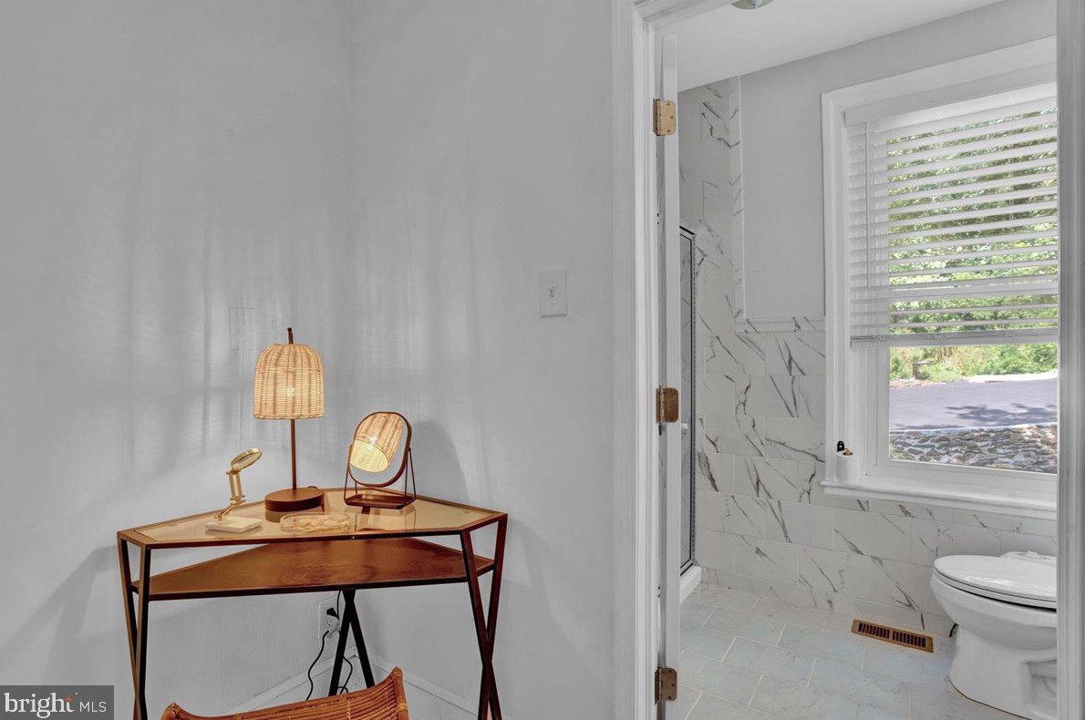 5545 Morton St, Philadelphia PA 19144-1330 exterior