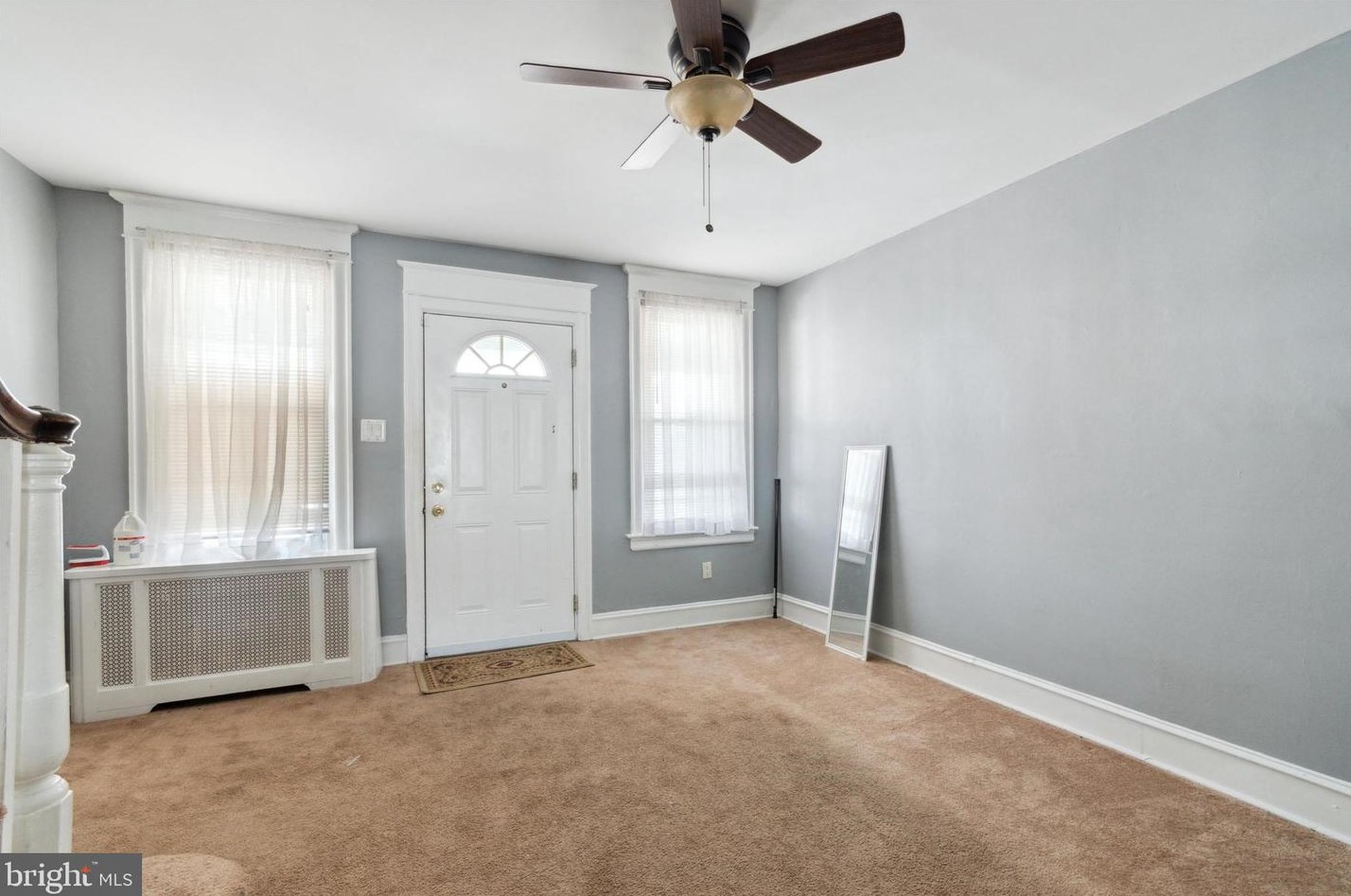 6342 Lawndale Ave, Philadelphia, PA 19111-5707