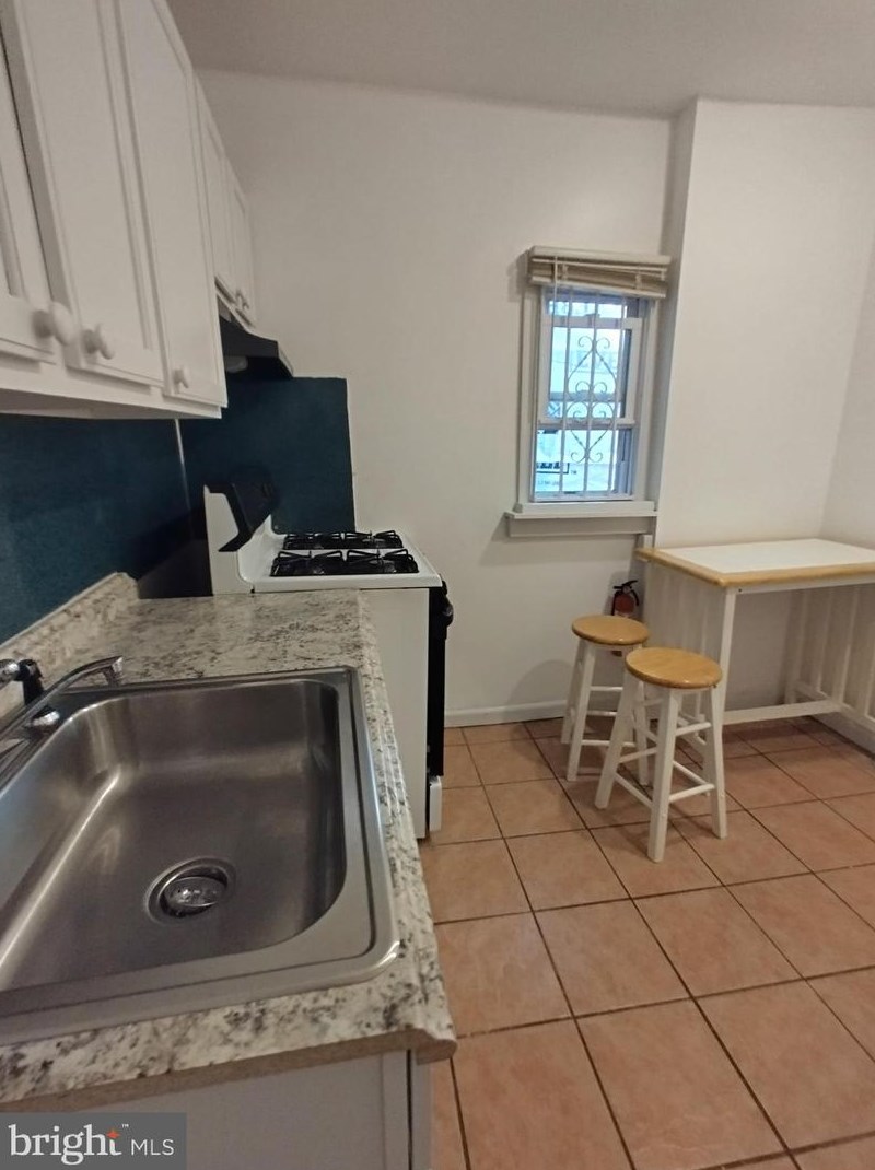 1531 Tucker St, Philadelphia PA  19132-3926 exterior