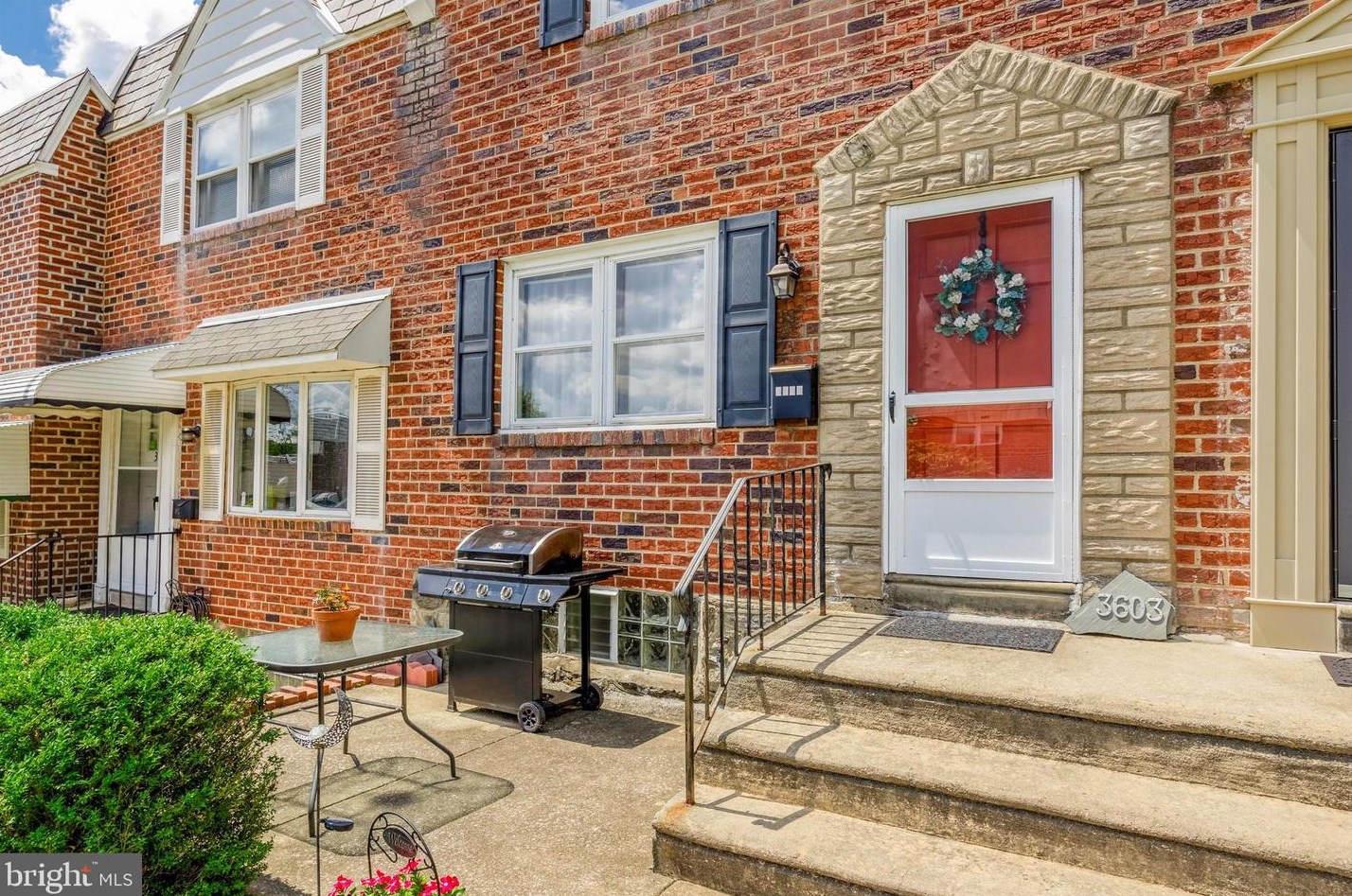 3603 Earlham St, Philadelphia, PA 19129-1608