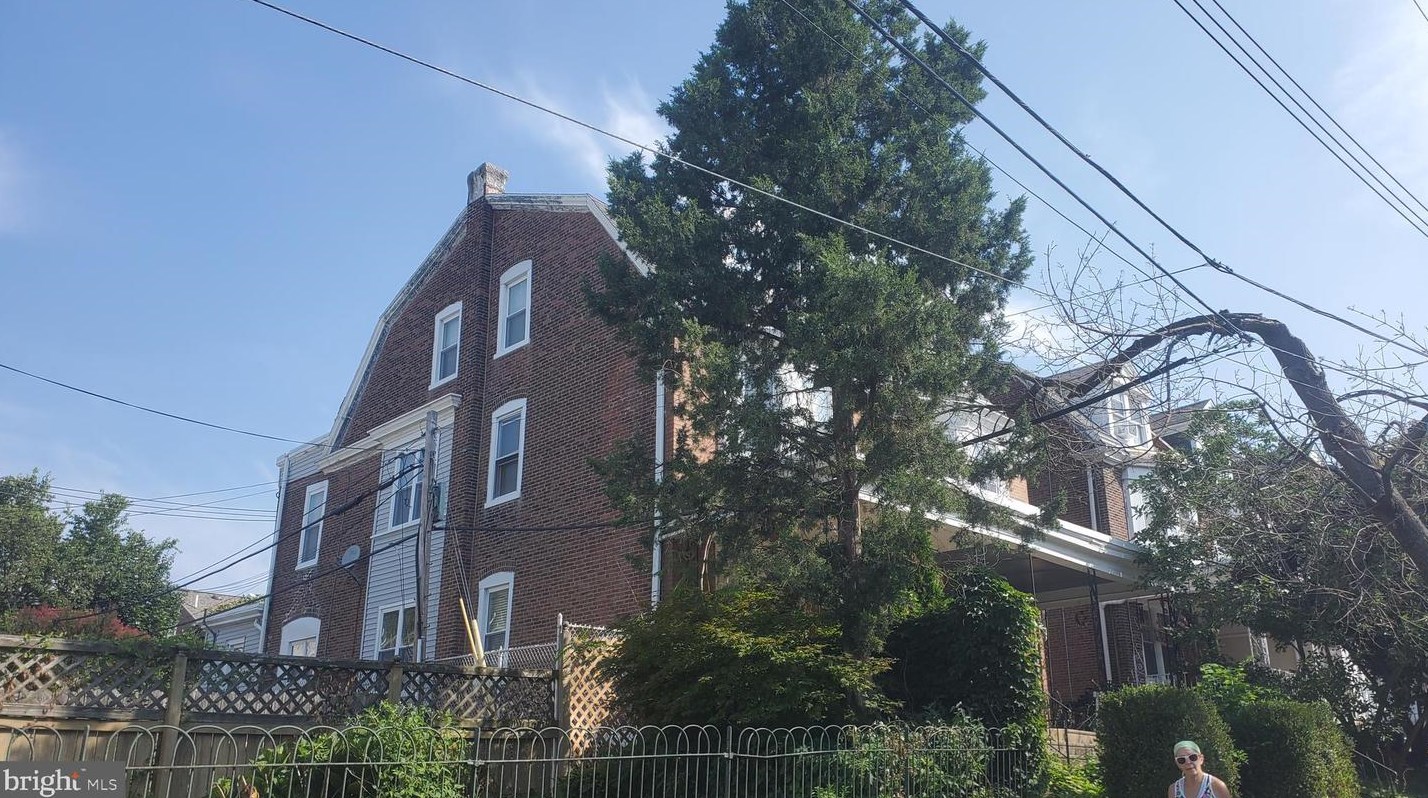 460 Gerhard St, Philadelphia, PA 19128-3414