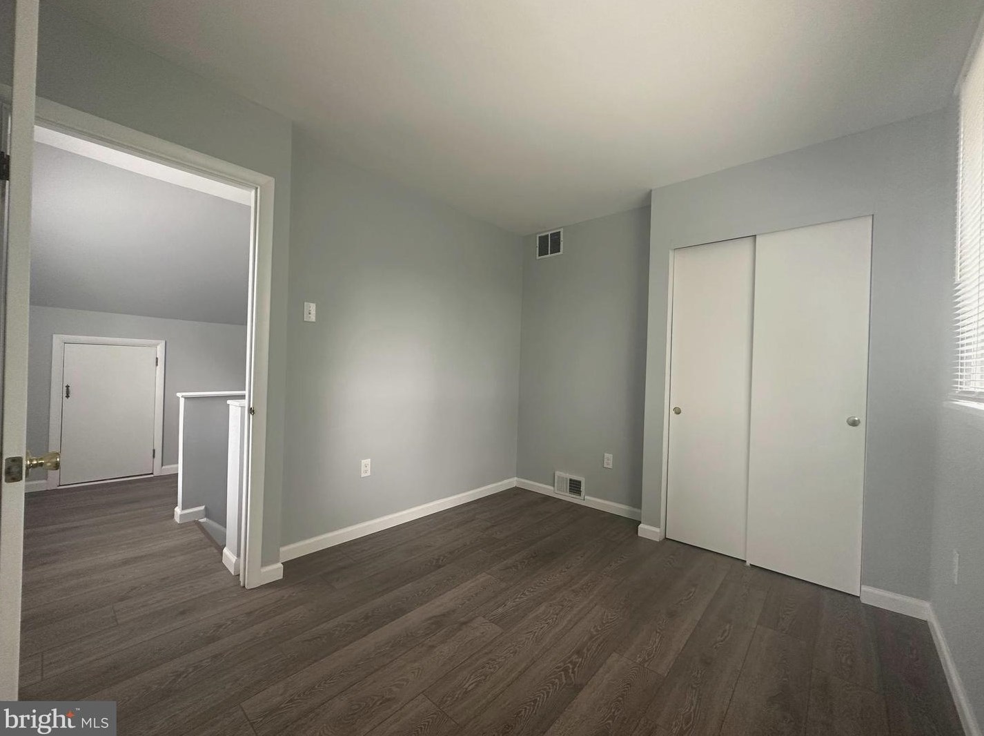 3210 Primrose Rd, Philadelphia PA  19114-2503 exterior