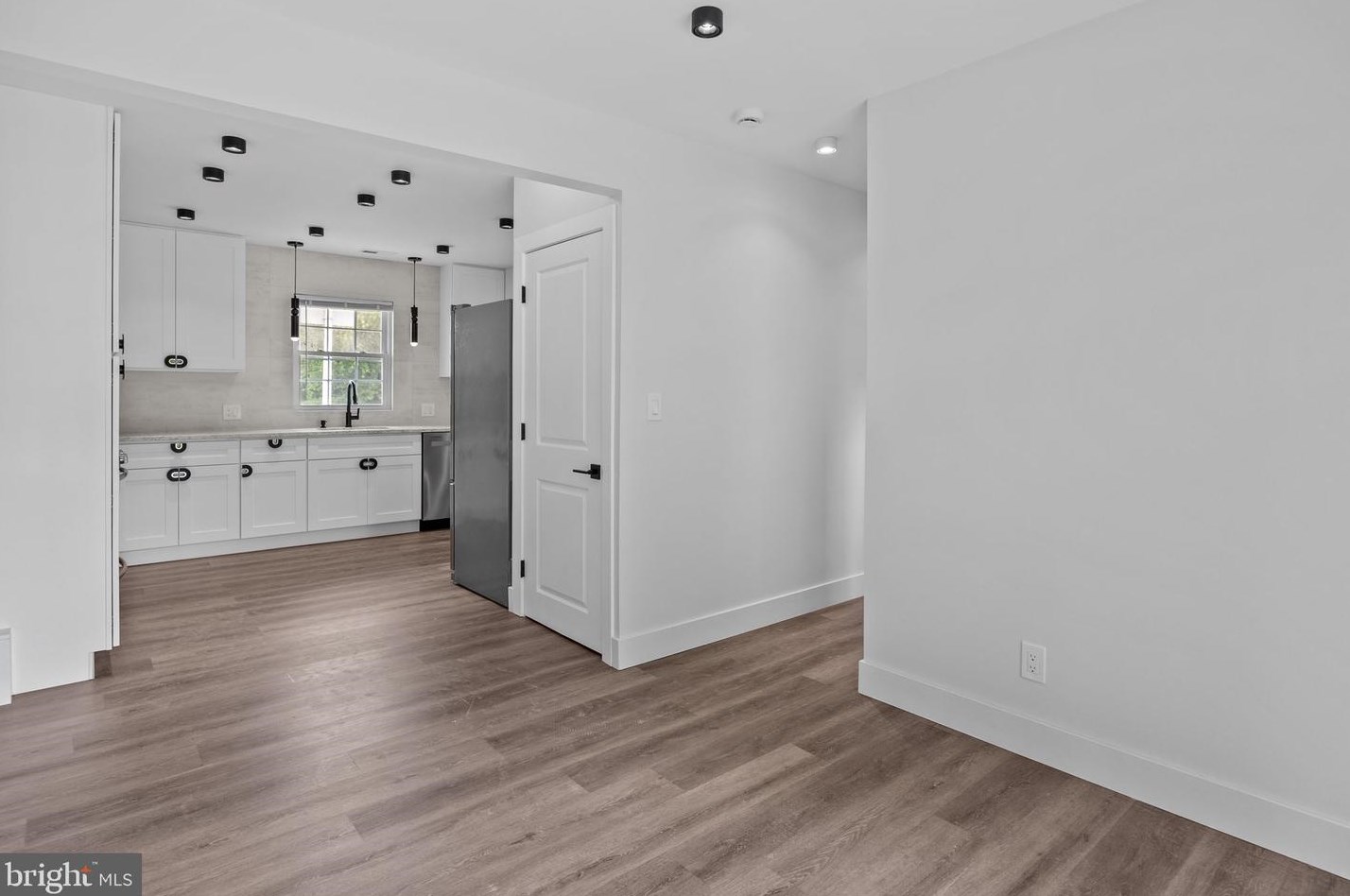 2841 Comly Rd, Philadelphia PA  19154-2113 exterior
