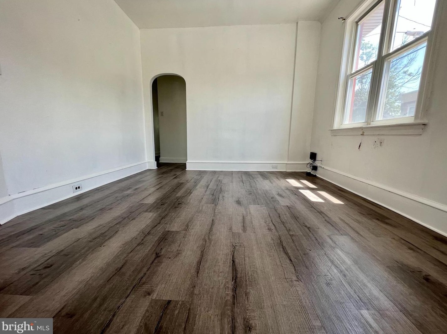 1649 Allengrove St #1, Philadelphia, PA 19124