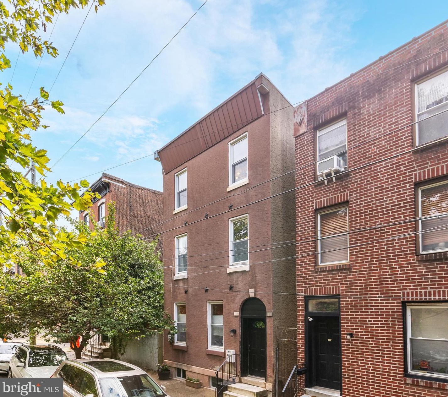 2142 Susquehanna Ave, Philadelphia PA 19121-1325 exterior