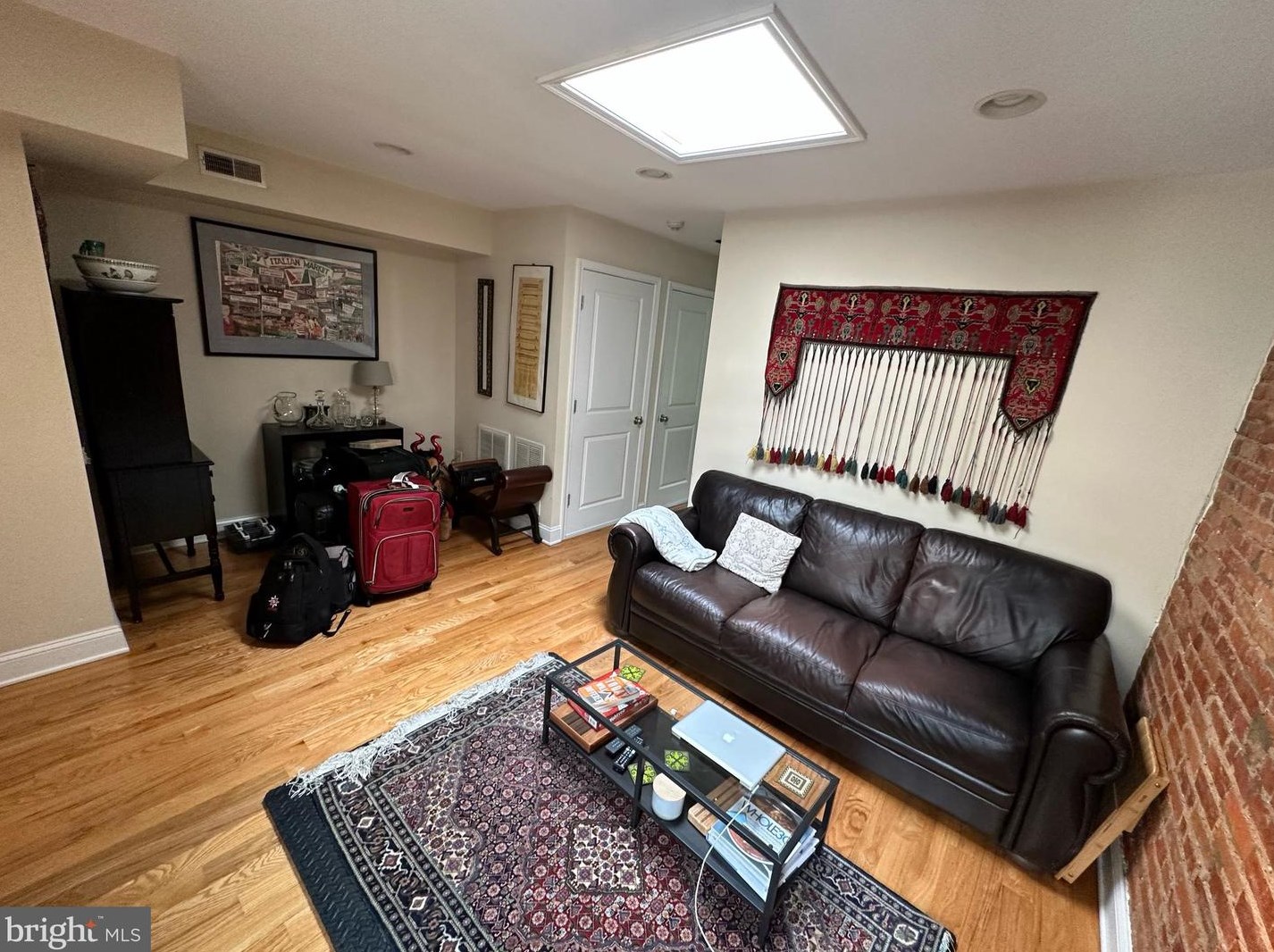 1609 Bainbridge St #3rd Floor, Philadelphia, PA 19146