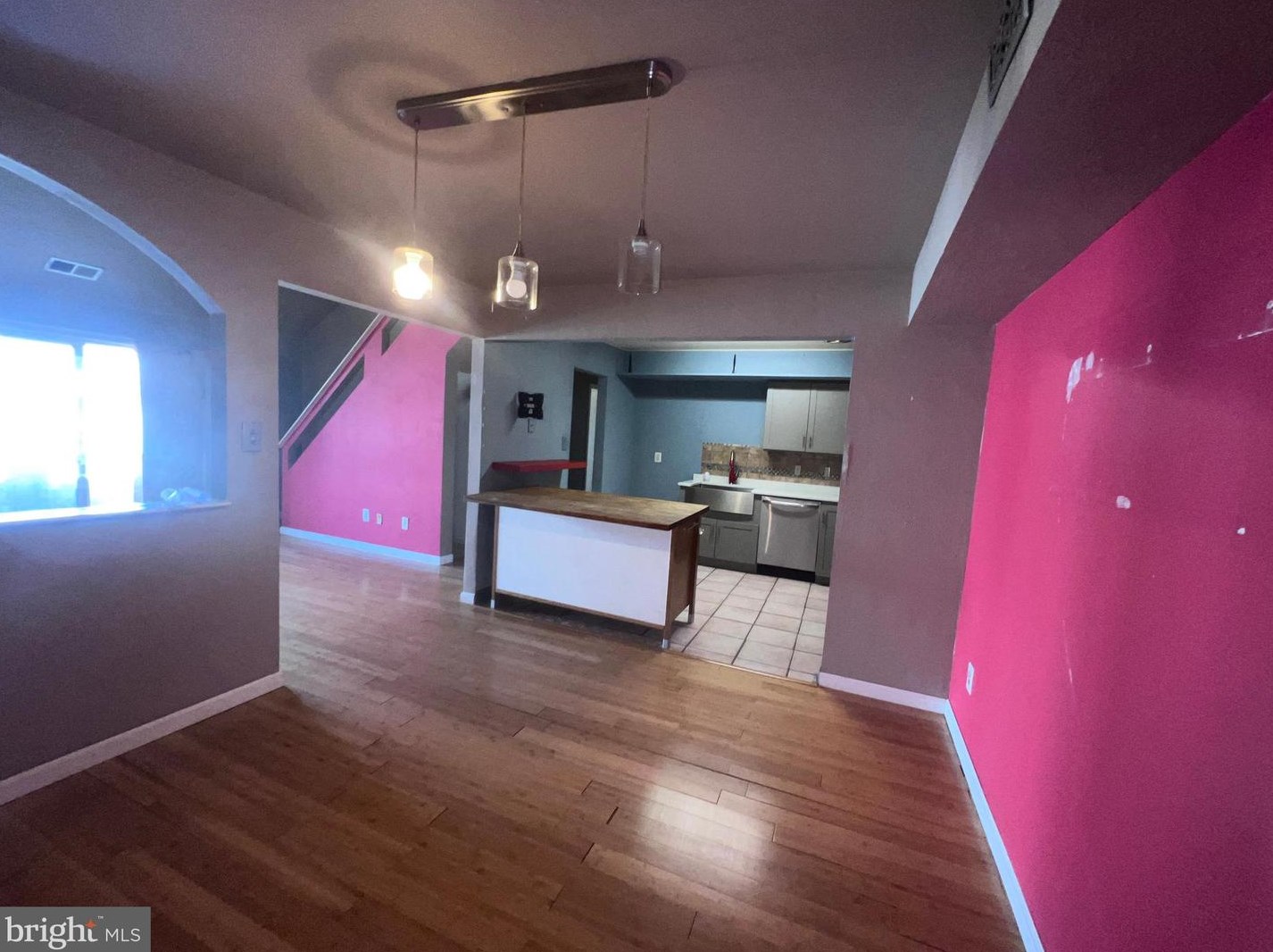 69 Bonnie Gellman Ct, Philadelphia, PA 19114-3228
