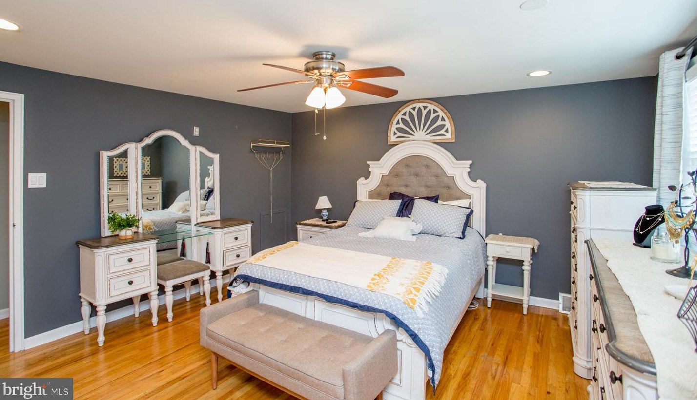 3405 Amity Rd, Philadelphia PA  19154-3903 exterior