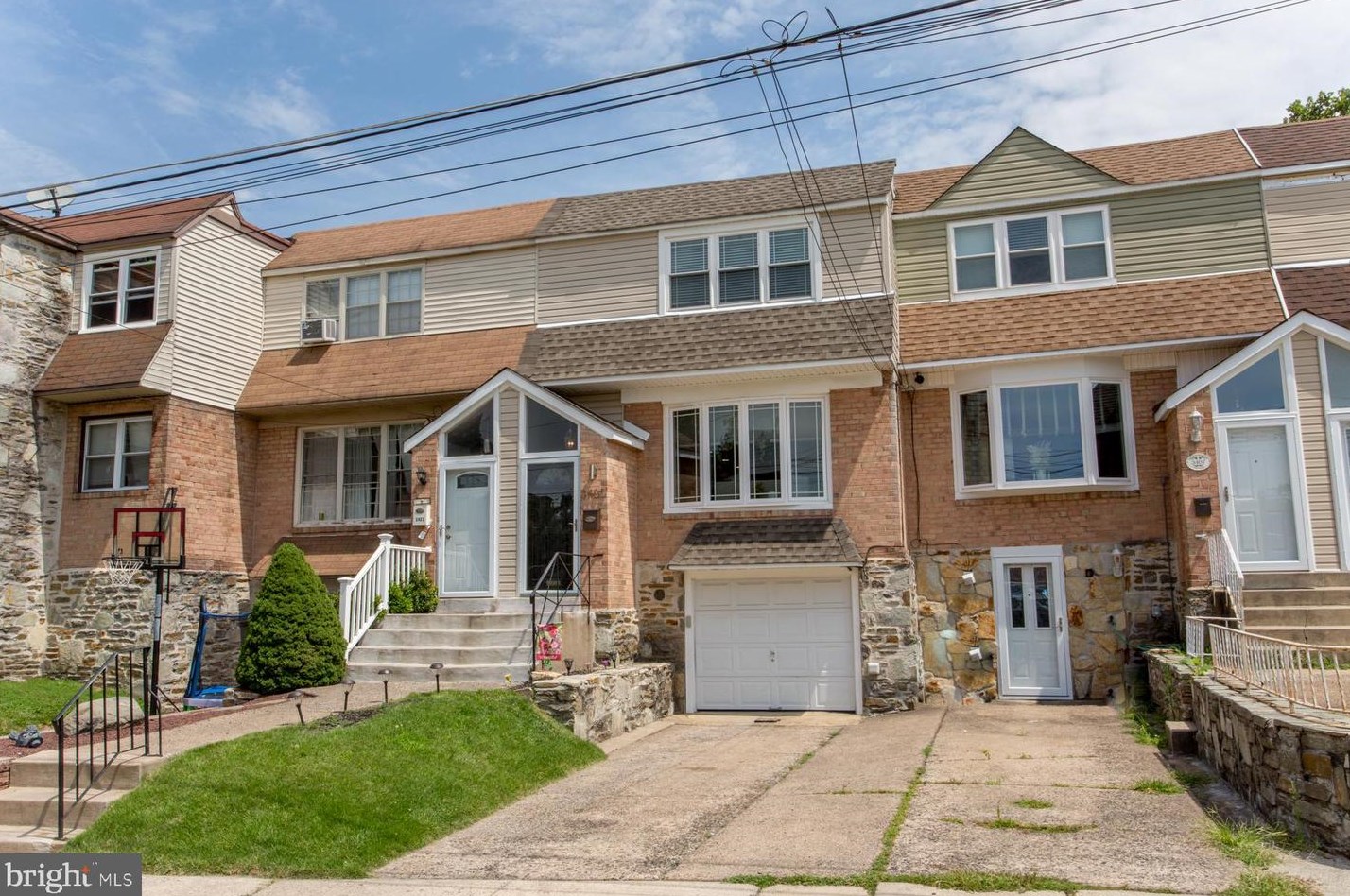 3405 Amity Rd, Philadelphia PA  19154-3903 exterior