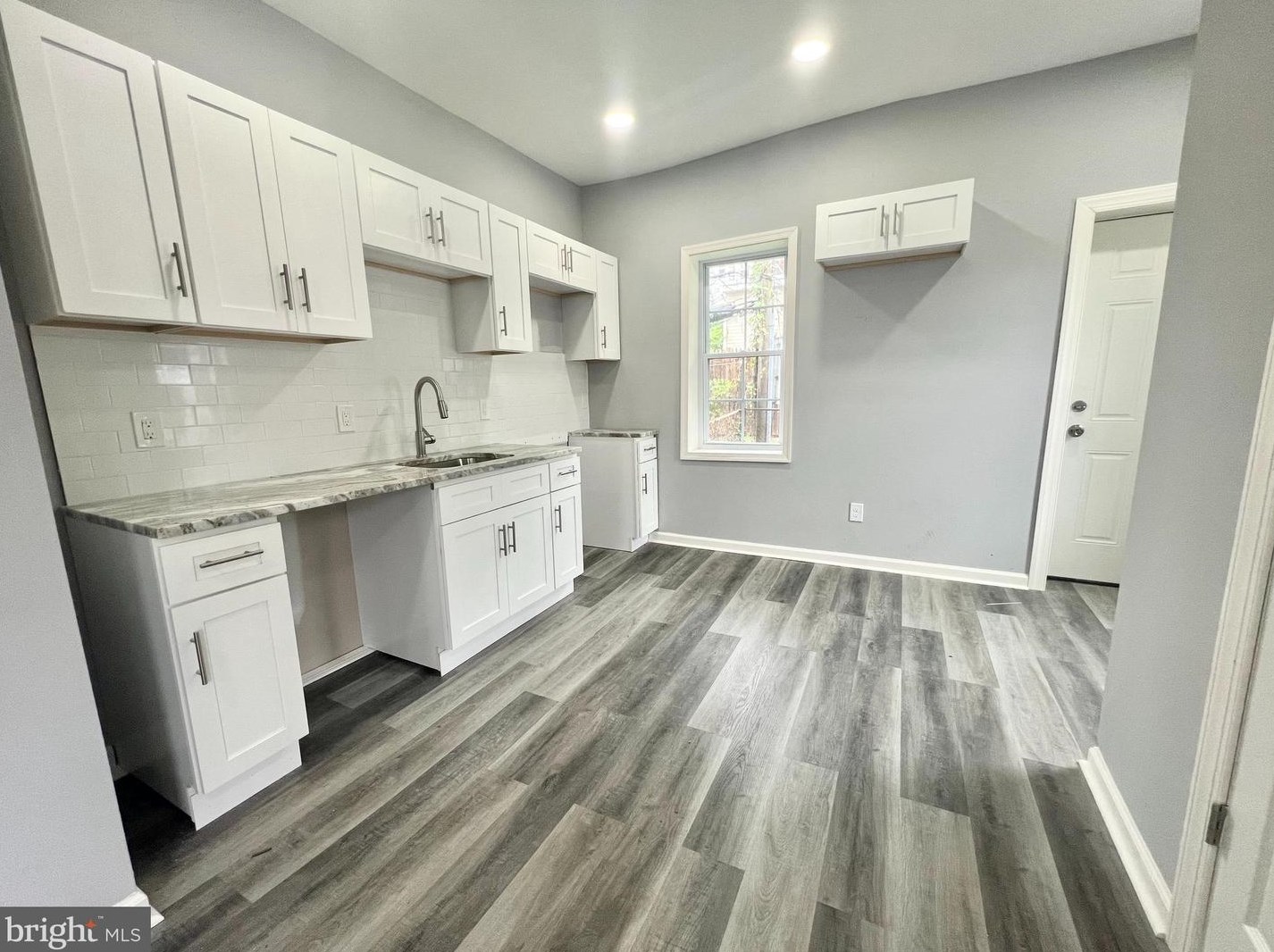 91 Hortter St, Philadelphia PA  19119-2205 exterior