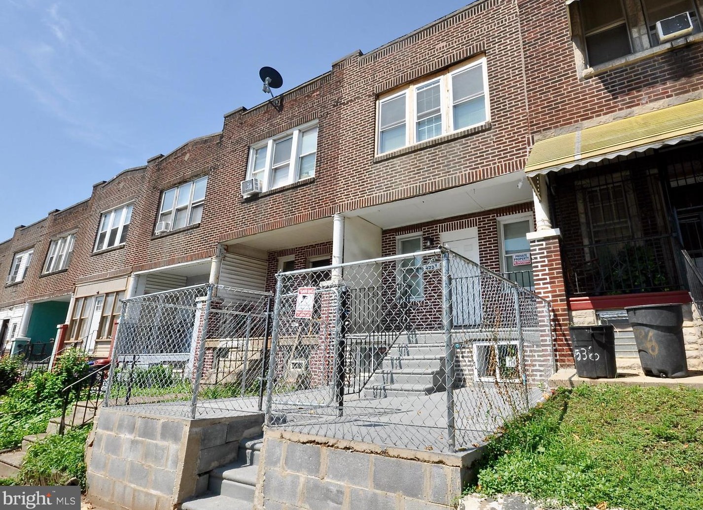 4534 Palethorp St, Philadelphia PA  19140-1615 exterior