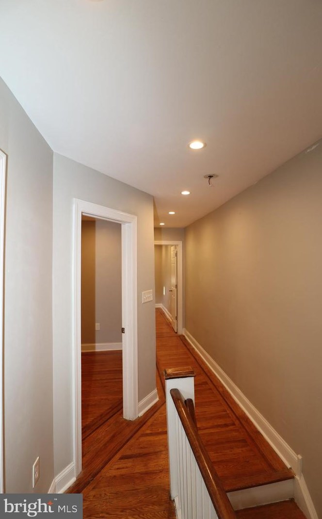 6465 Musgrave St, Philadelphia PA  19119-2332 exterior