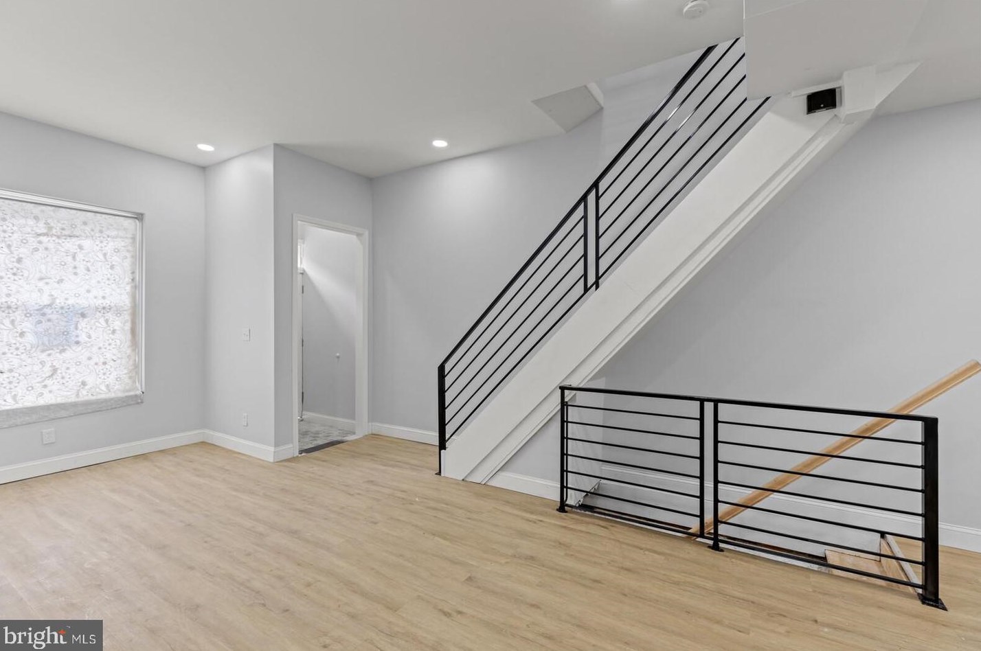 2229 Woodstock St, Philadelphia PA  19132-4825 exterior