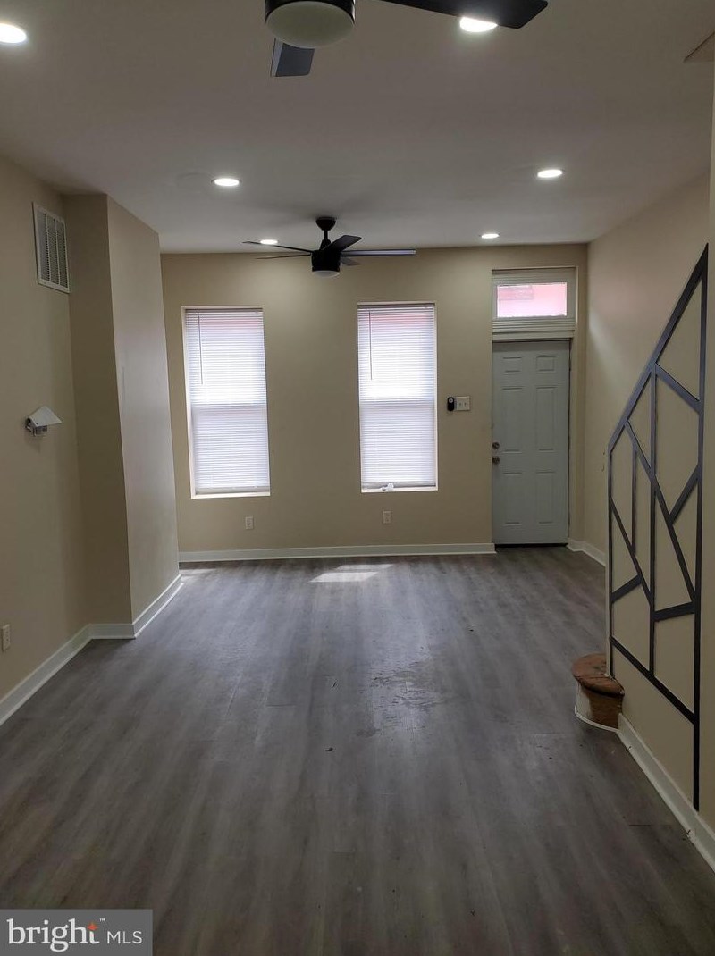 2336 S Colorado St, Philadelphia, PA 19132
