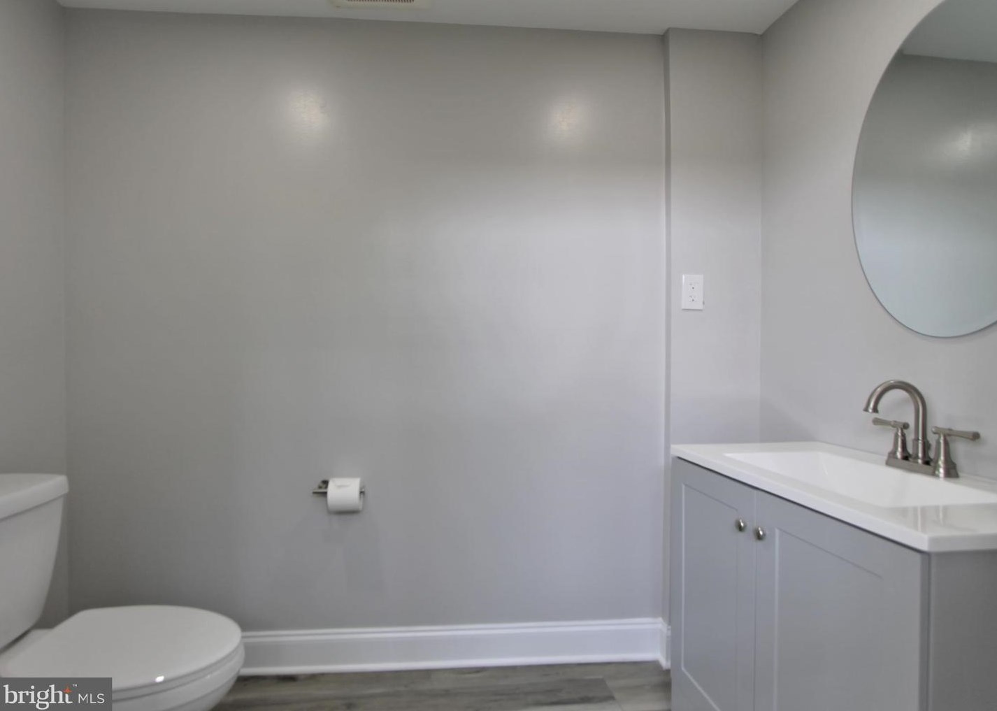 5925 Devon Pl, Philadelphia, PA 19138