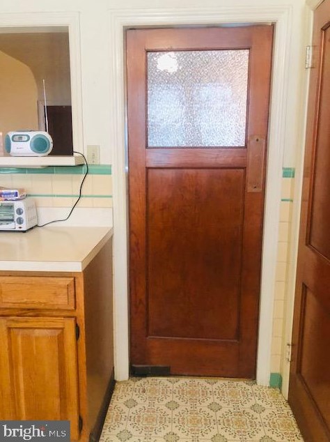 2715 Unruh Ave, Philadelphia PA  19149-2418 exterior