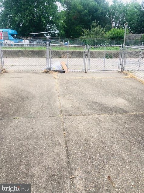 2715 Unruh Ave, Philadelphia PA  19149-2418 exterior