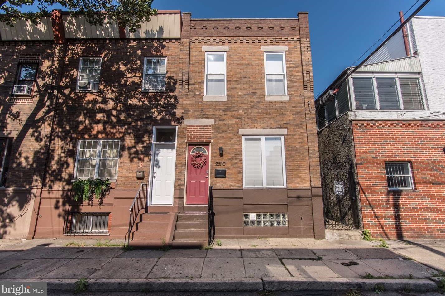 2510 Chadwick St, Philadelphia, PA 19132-3935