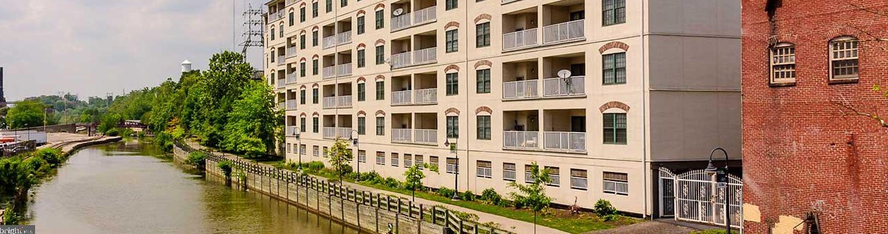 2 Leverington Ave #22, Philadelphia, PA