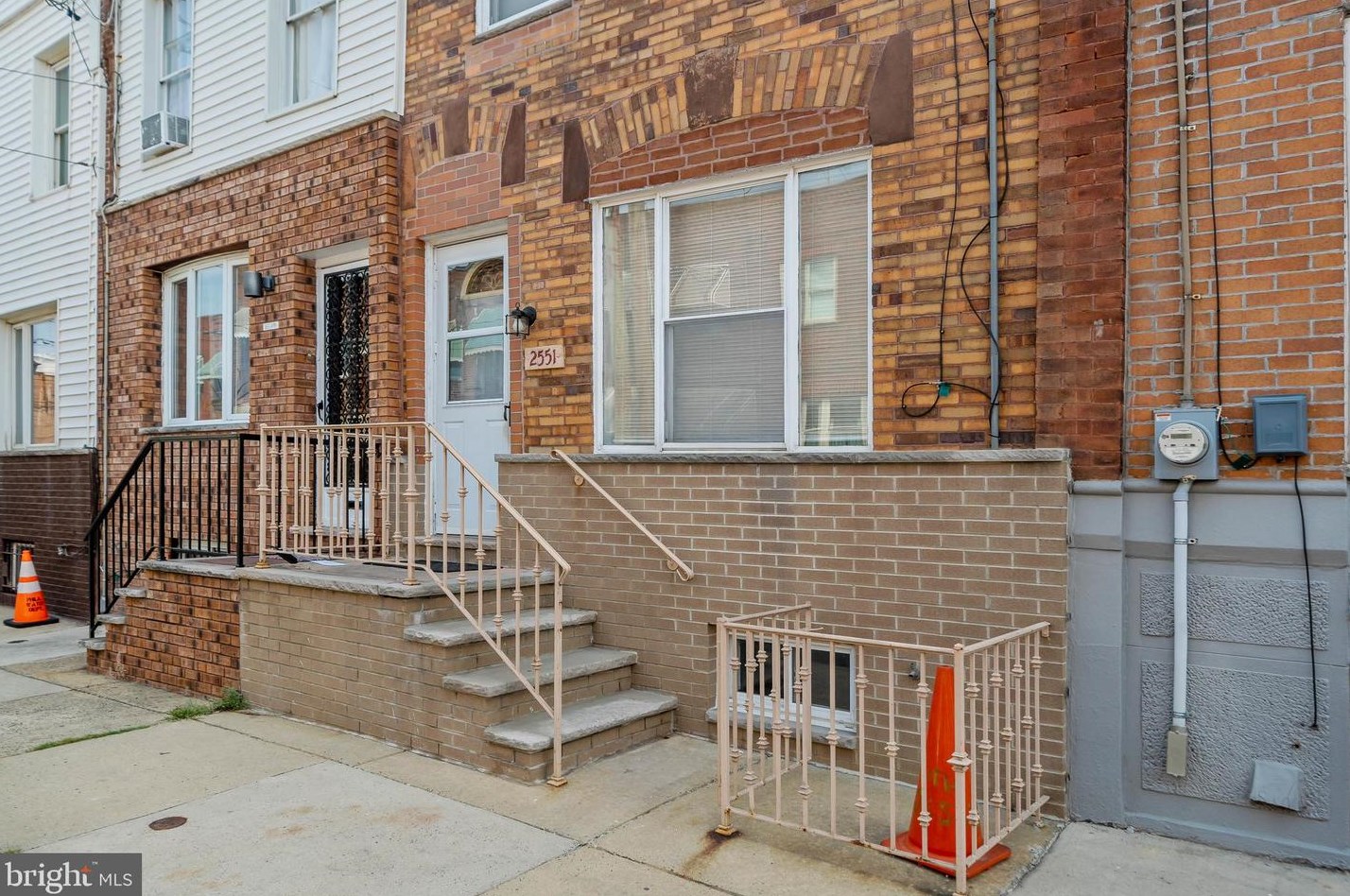 2551 S Jessup St, Philadelphia, PA 19133