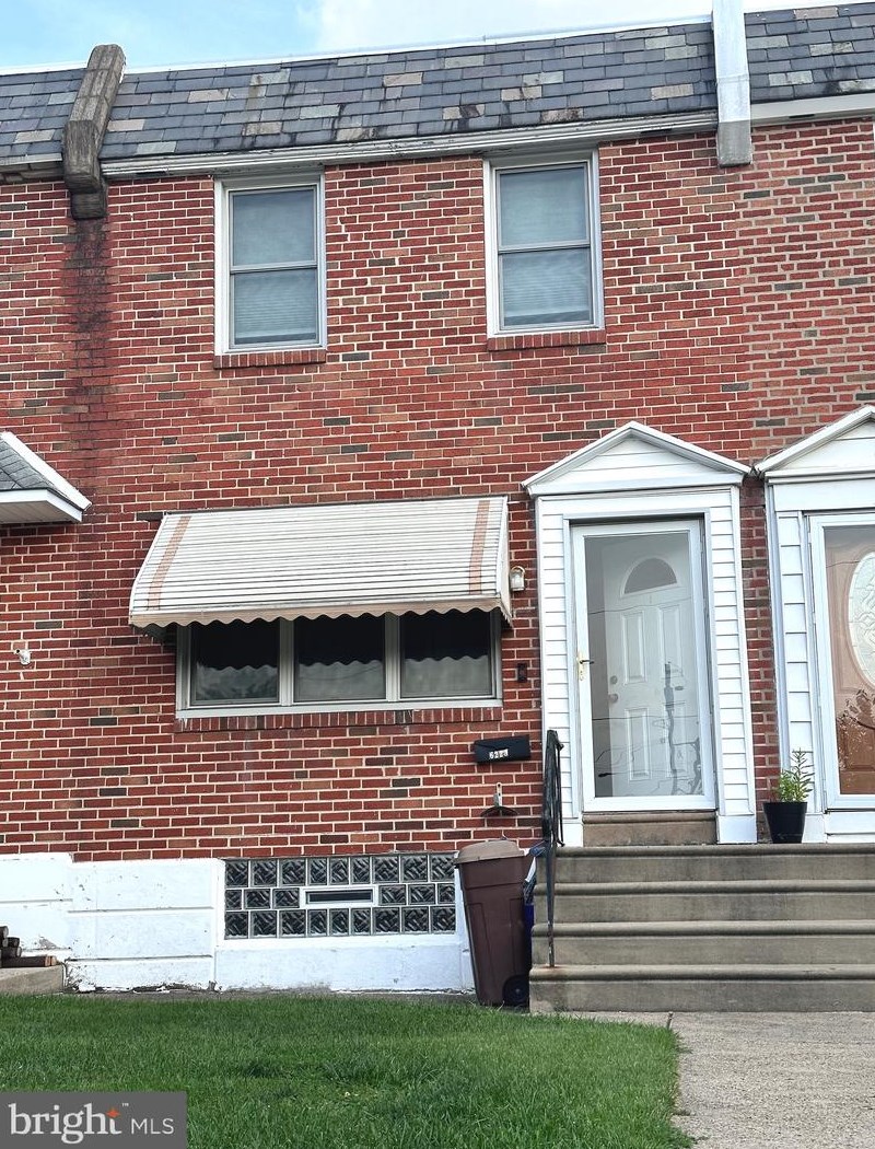 6223 Lawndale Ave, Philadelphia, PA 19111-5705