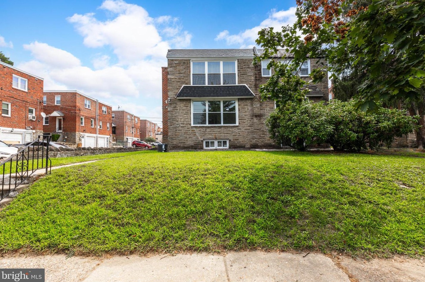 1026 E Cliveden St #1, Philadelphia, PA 19119