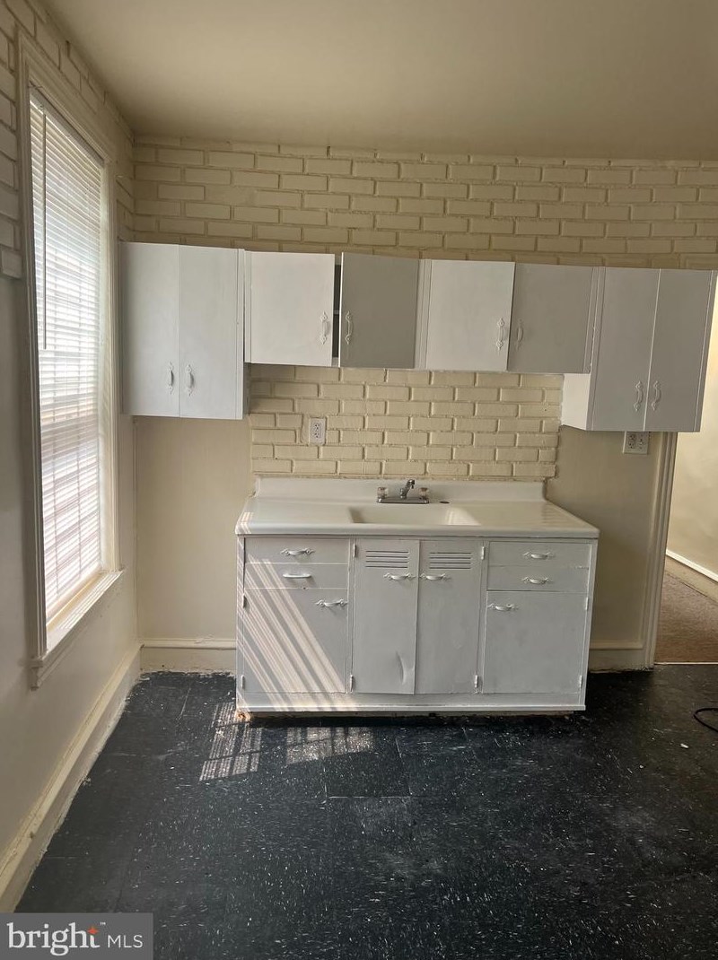 1847 E Allegheny Ave, Philadelphia, PA 19134