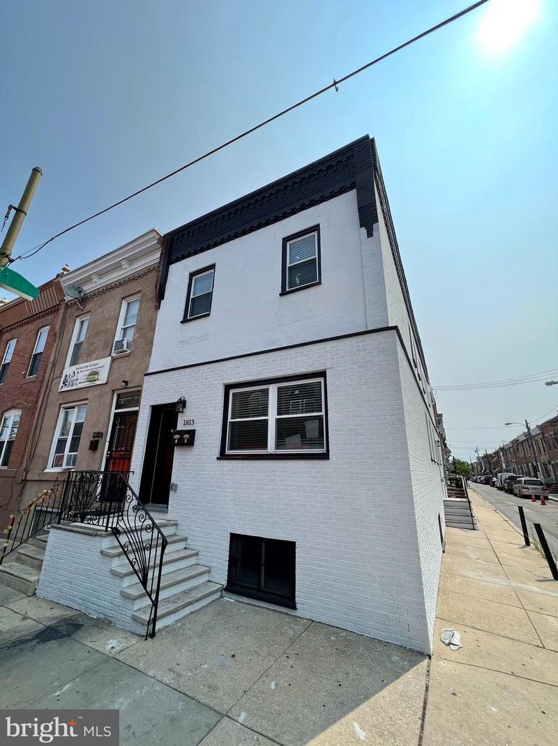 1813 S 23rd St #1, Philadelphia, PA 19145