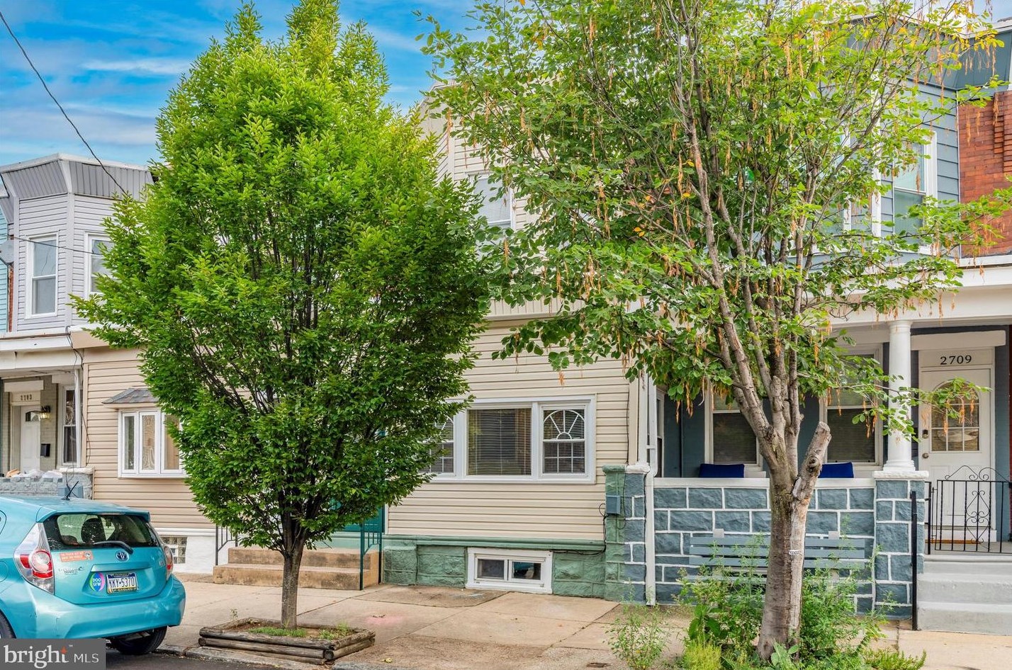 2707 Venango St, Philadelphia, PA 19134-6114