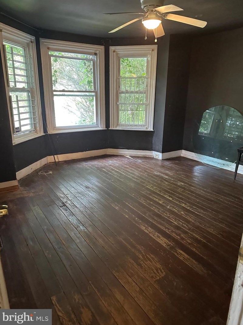 268 Rittenhouse St, Philadelphia, PA 19144-3340