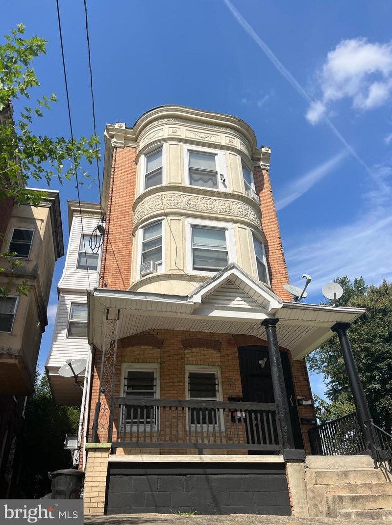 1711 W Tioga St #2r, Philadelphia, PA 19140