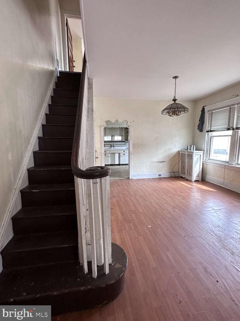 2255 Bucknell St, Philadelphia, PA 19145-3212
