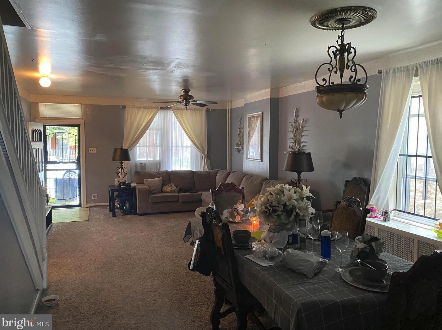 224 Queen Ln, Philadelphia, PA 19144-4008