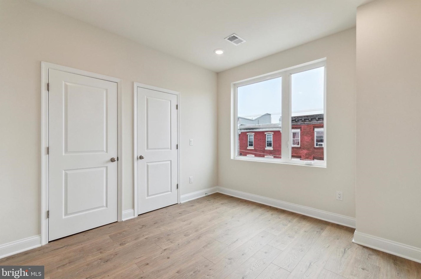 2137 N 5th St #2, Philadelphia, PA 19122