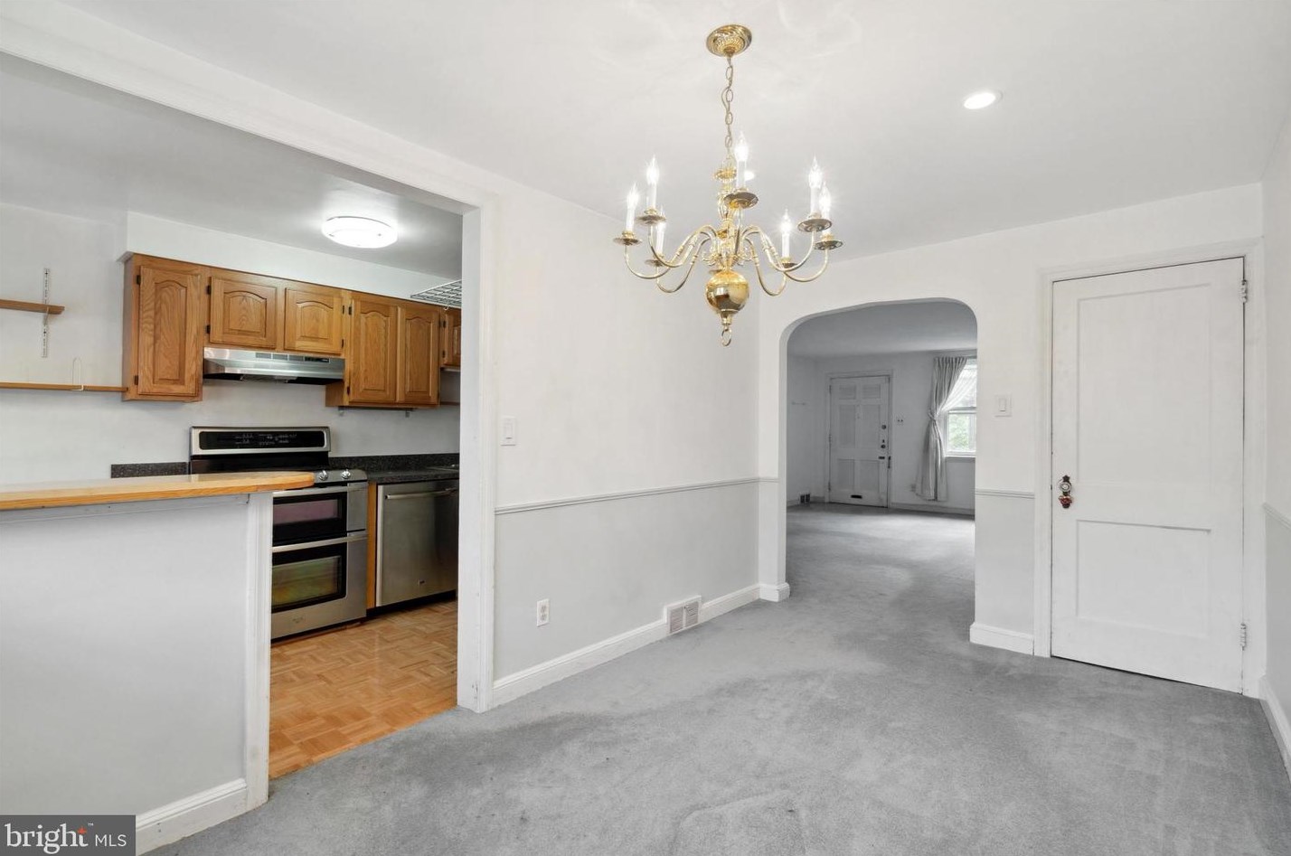 1305 Pennington Rd, Philadelphia, PA 19151-2839