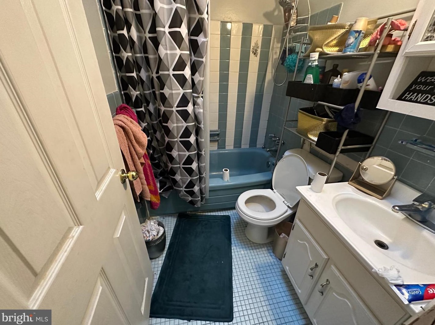 8805 Hargrave St, Philadelphia PA exterior