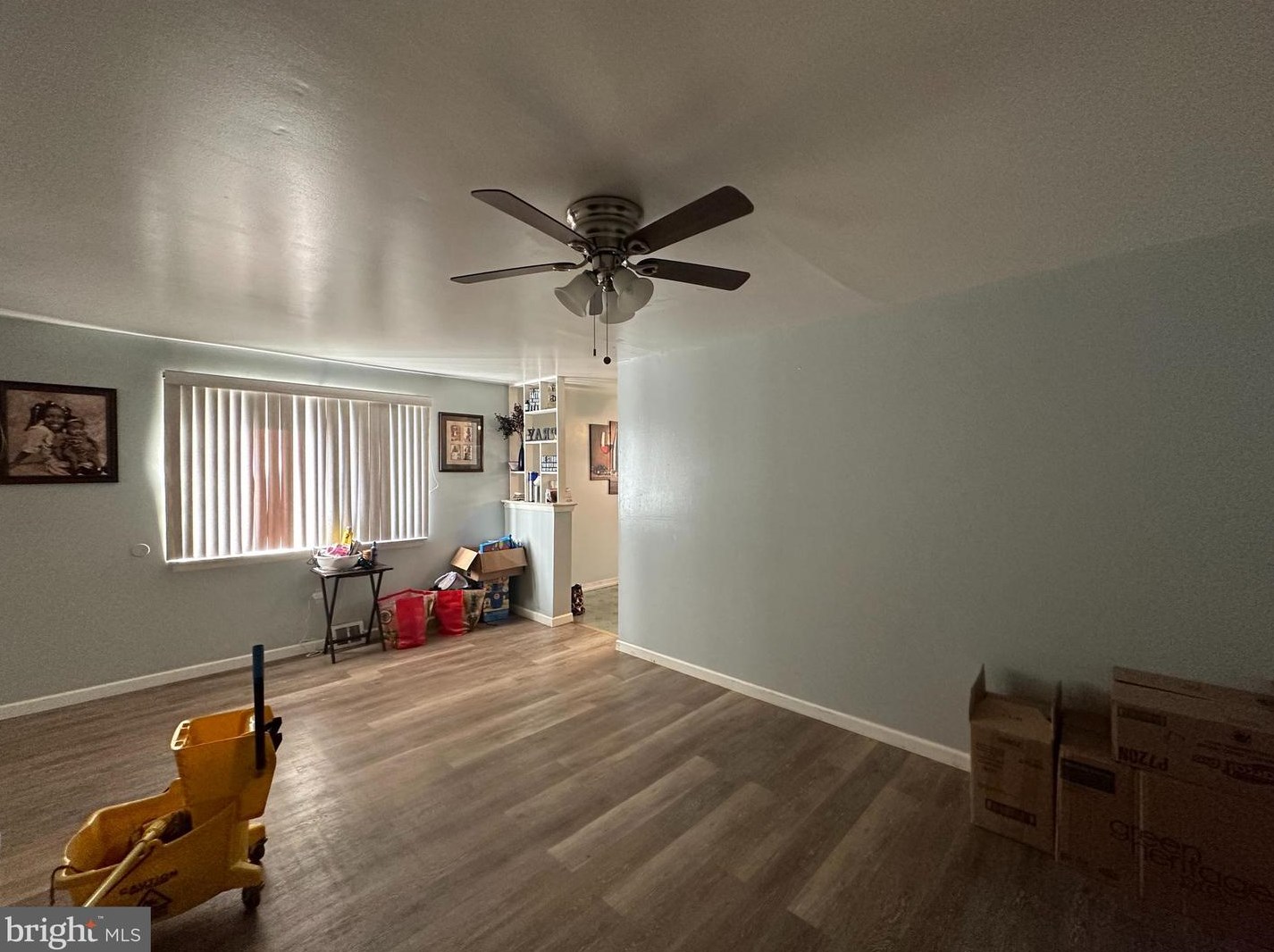 8805 Hargrave St, Philadelphia PA exterior