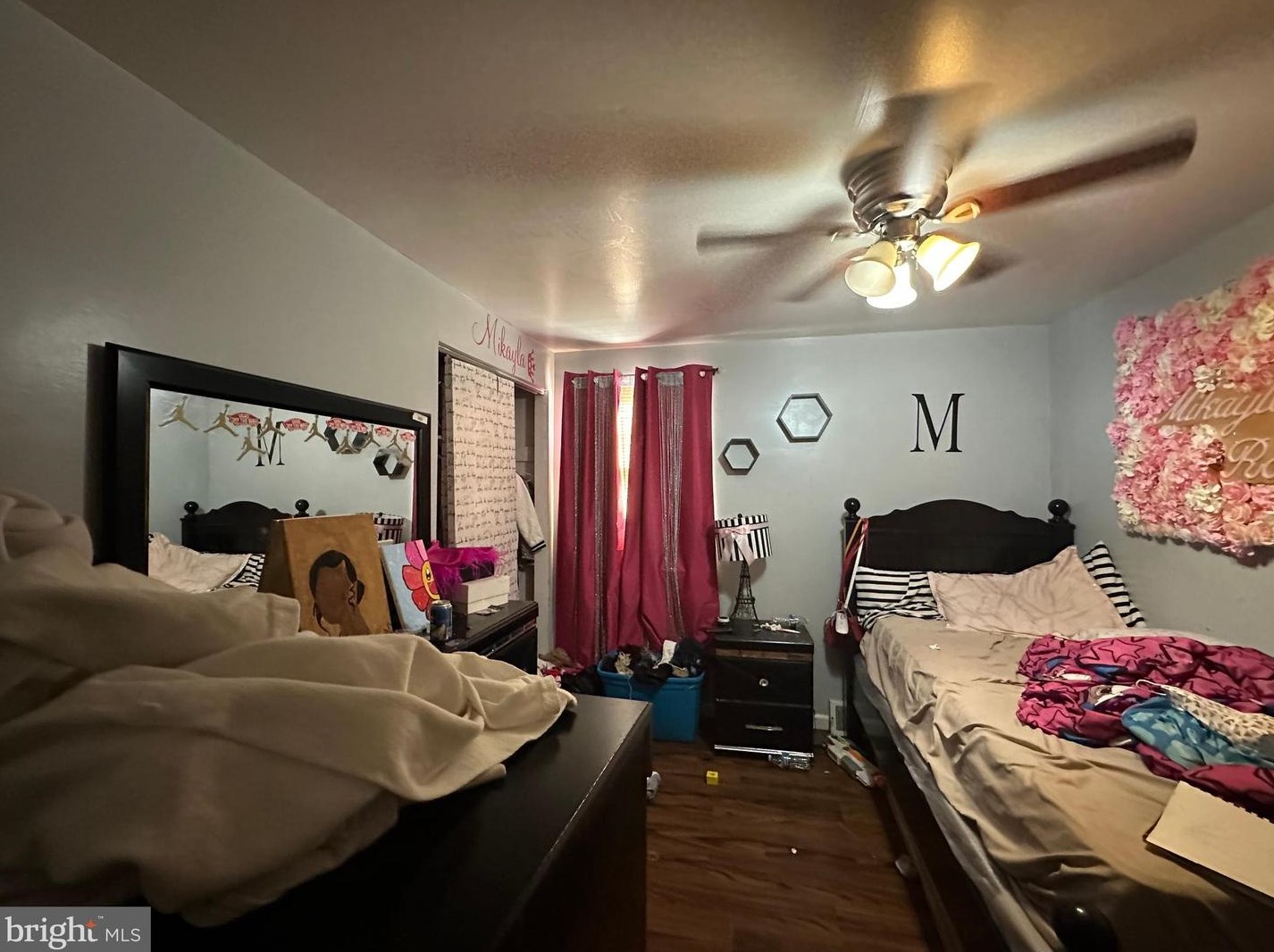 8805 Hargrave St, Philadelphia PA exterior