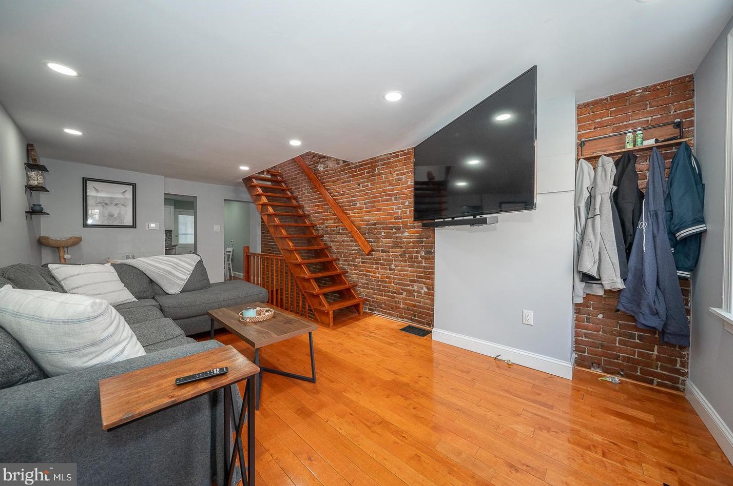 236 Wilder St, Philadelphia PA  19147-6022 exterior
