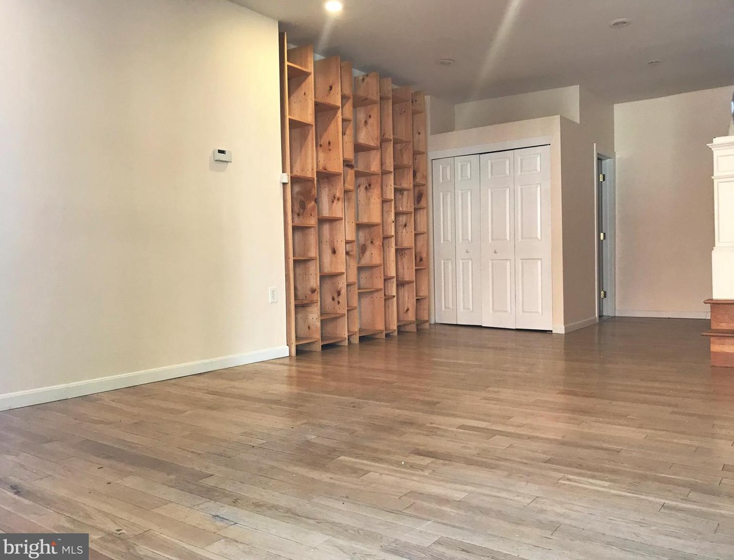 2549 Emerald St, Philadelphia PA  19125-1328 exterior