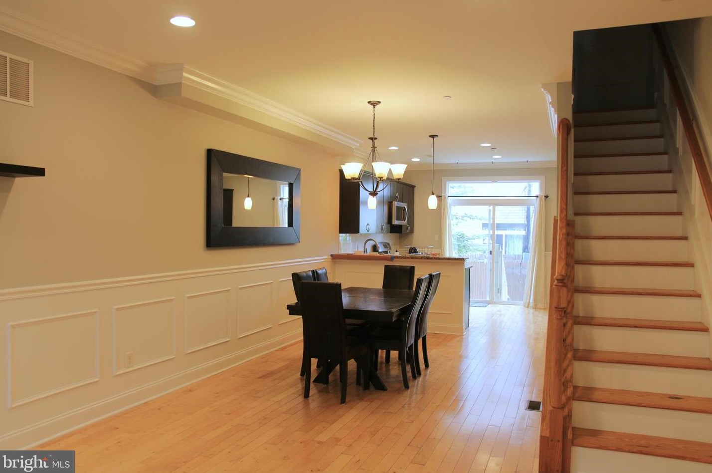 1837 Latona St, Philadelphia PA  19146-2918 exterior