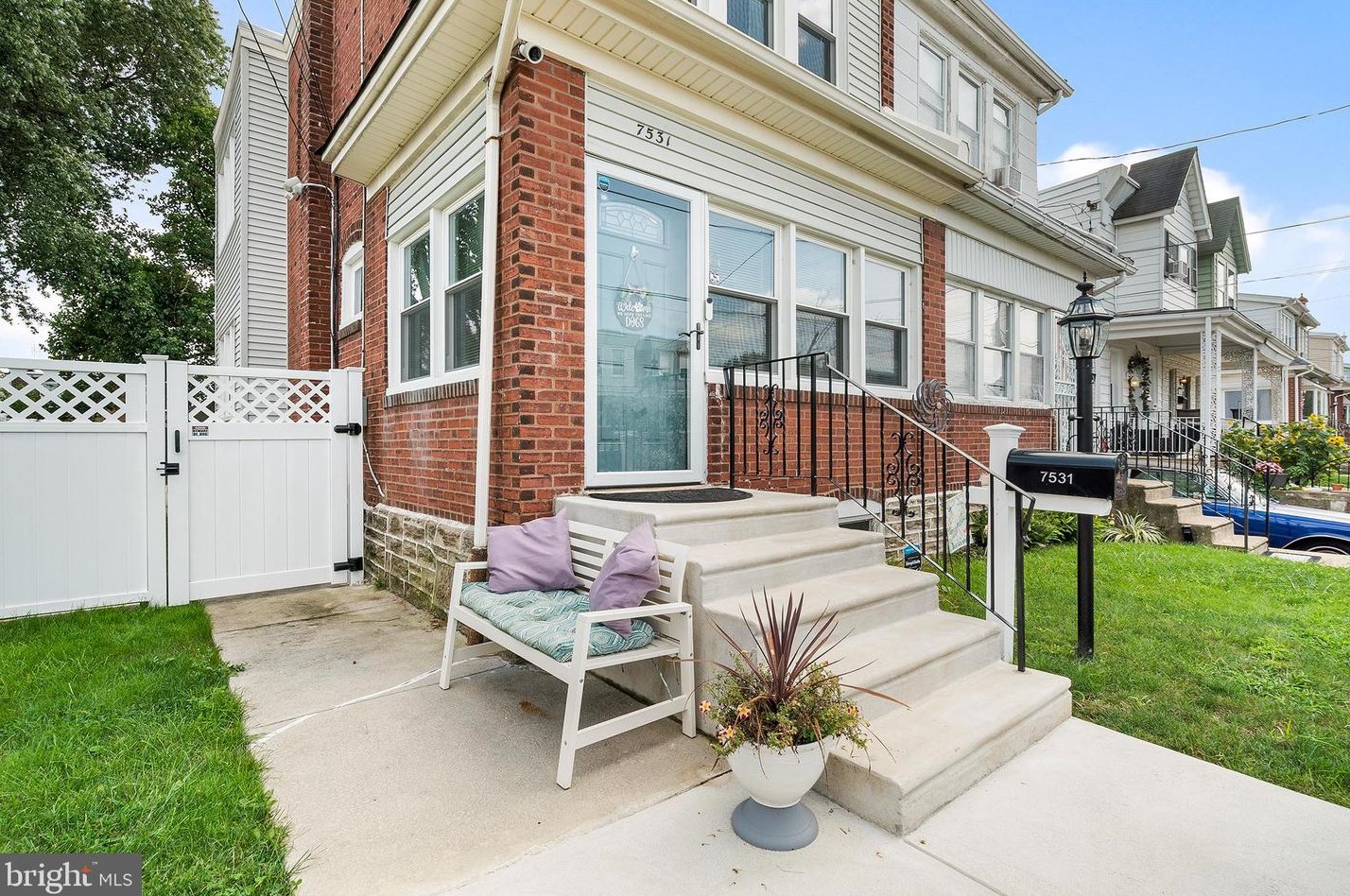7531 Lawndale Ave, Philadelphia, PA 19111-2705