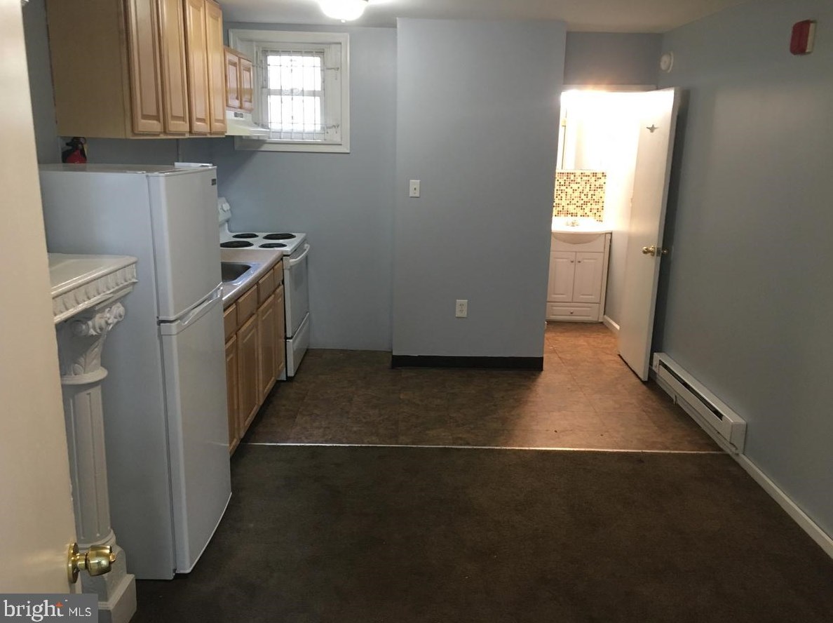 1639 W Diamond St #1ff, Philadelphia, PA 19121