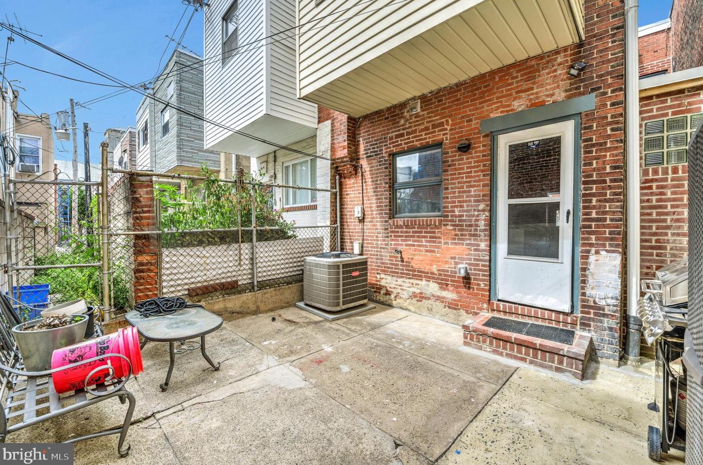 1616 Ritner St, Philadelphia PA  19145-4331 exterior