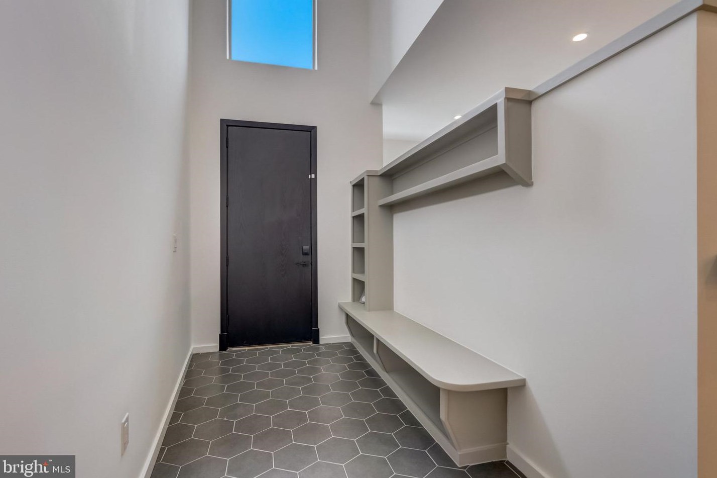 1849 Sepviva St, Philadelphia, PA 19125-2433