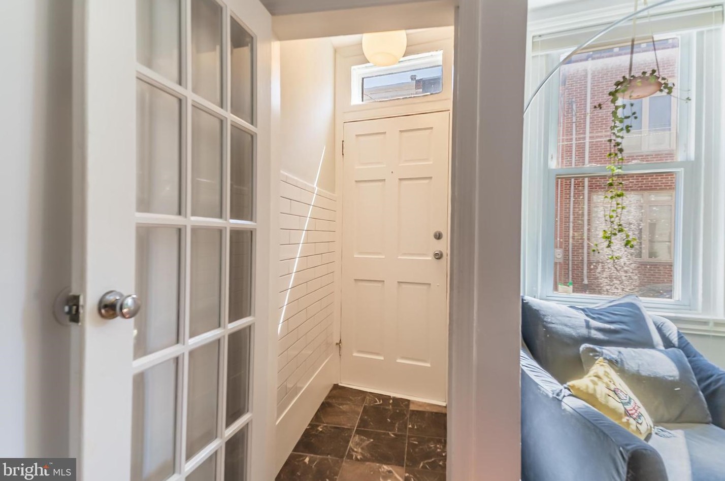 303 Sigel St, Philadelphia, PA 19148-1832