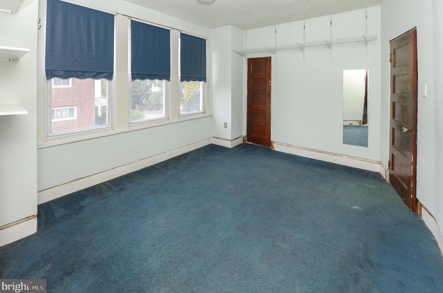 3374 Vaux St, Philadelphia PA 19129-1447 exterior