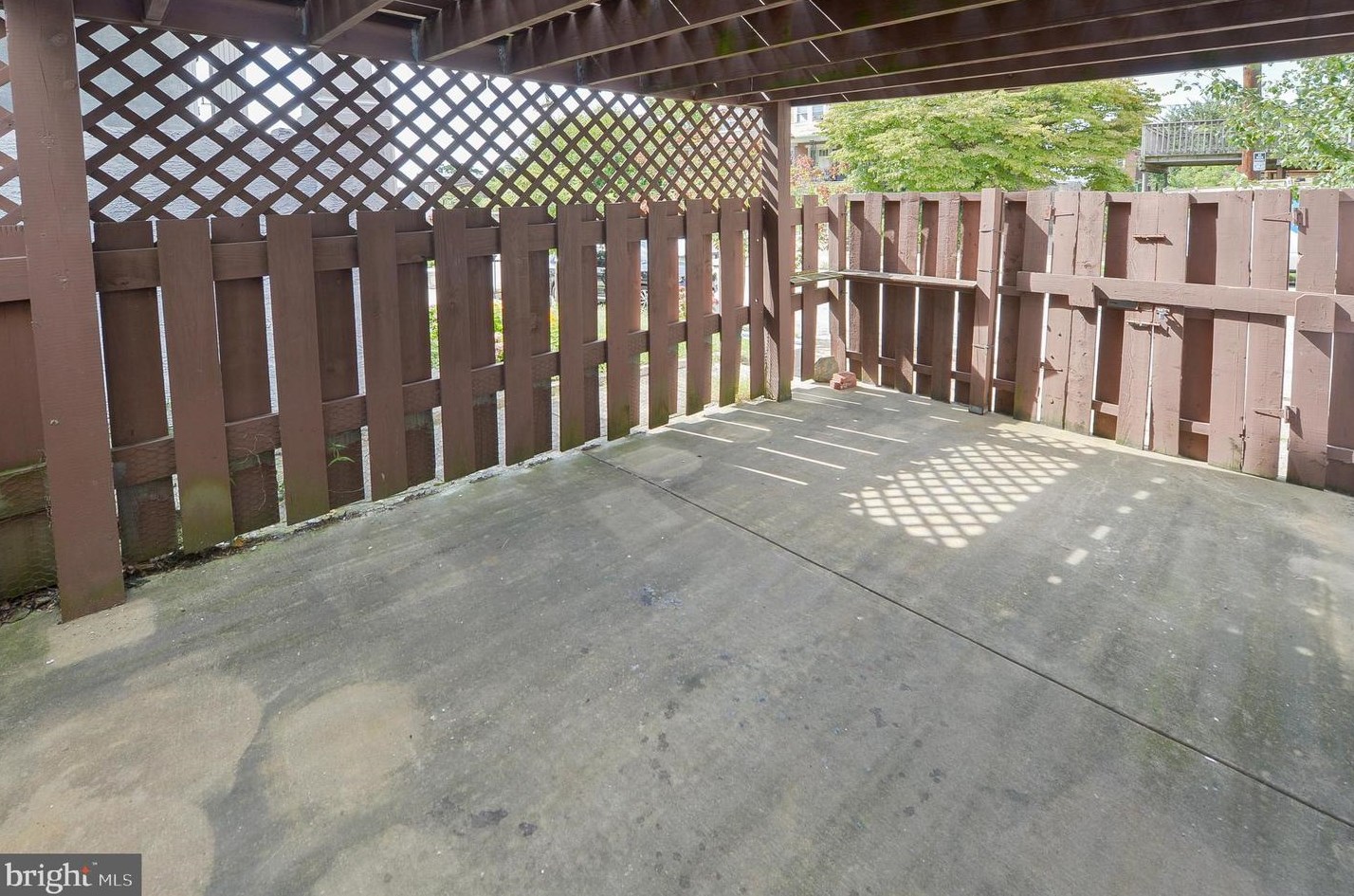 3374 Vaux St, Philadelphia PA 19129-1447 exterior